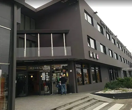Cafeteria2